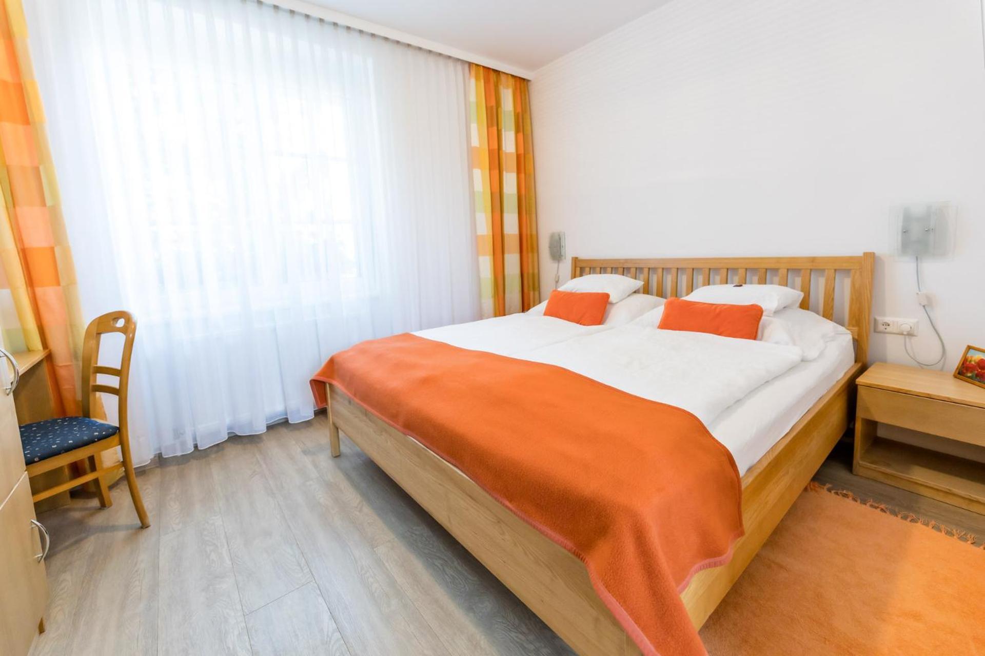Sekt & Wein - Walter Klein Appartement Illmitz Buitenkant foto