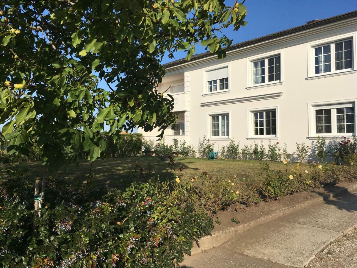 Sekt & Wein - Walter Klein Appartement Illmitz Buitenkant foto